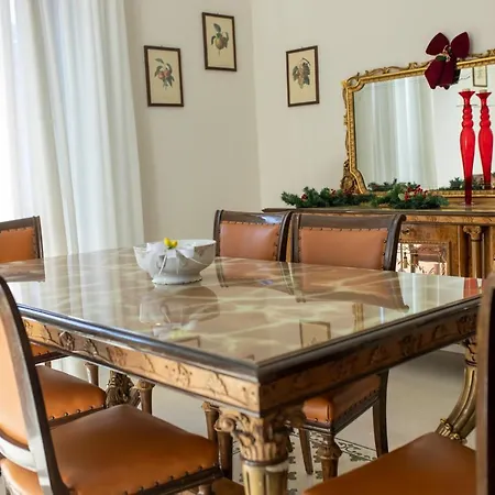 Il Palazzo - Luxury & Event 4* コゼンツァ