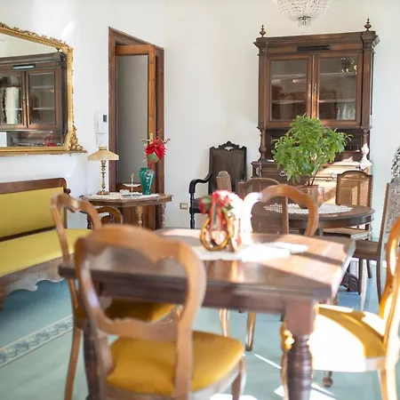 Il Palazzo - Luxury & Event Bed & Breakfast