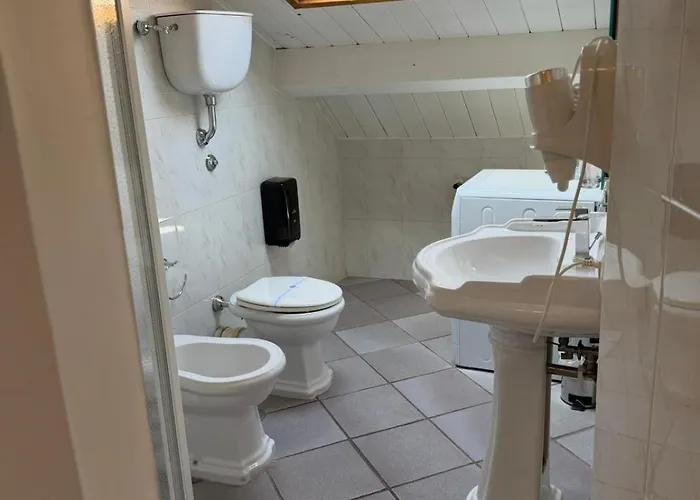 Alojamento de Acomodação e Pequeno-almoço Il Palazzo - Luxury & Event 4*